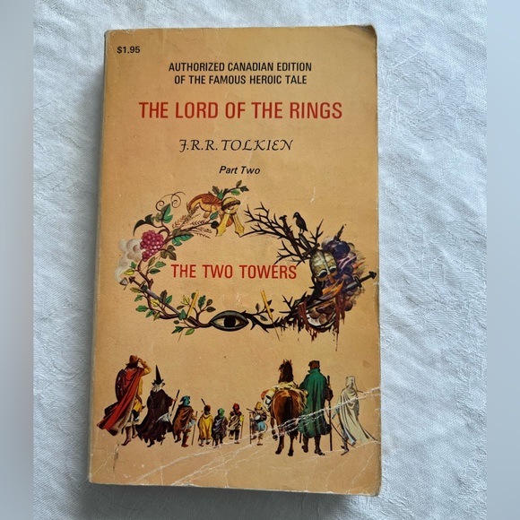 Vintage Tolkien Book - Picture 1 of 8